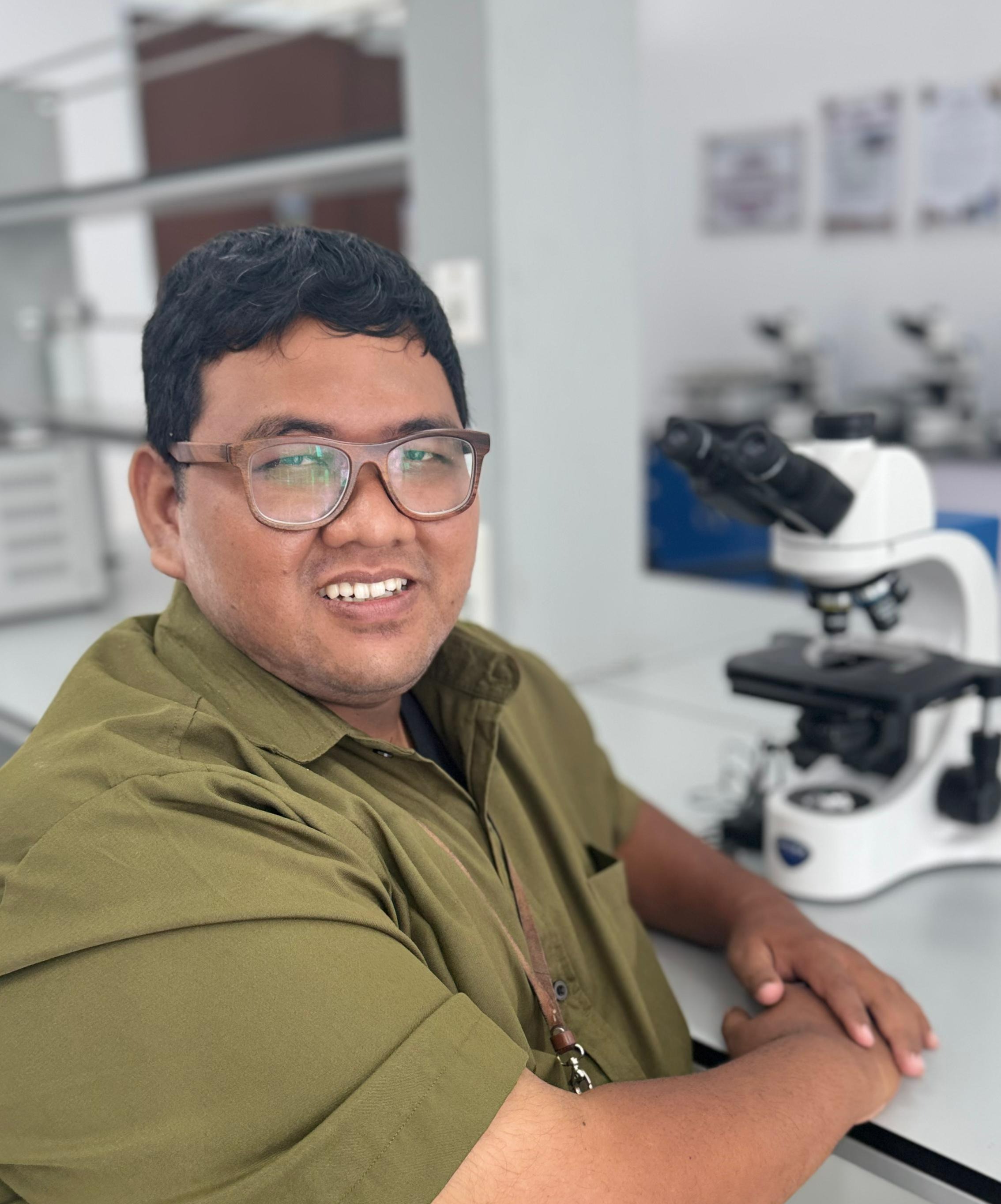 Achmad Faisal Rozi Zunipar, A.Md